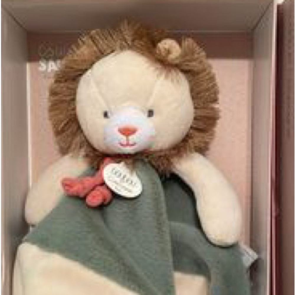 Plush Security Blanket Stuffed Lion-NEW